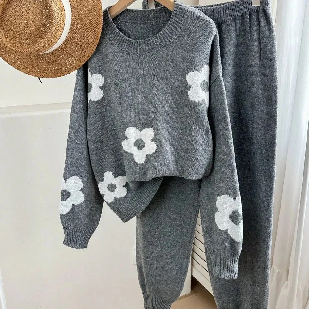 Grey Casual Women's Crochet Floral Pattern Sweater Top And Pants Knit Set